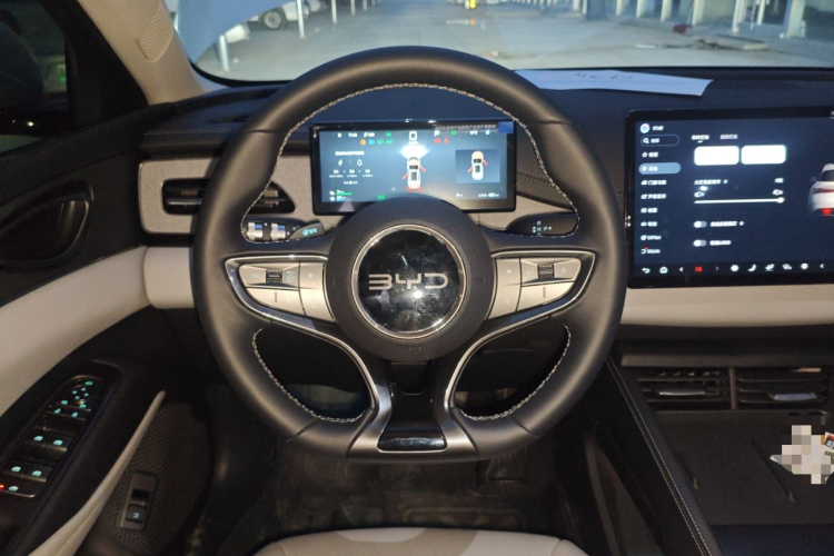 比亚迪 海豹06 DM-i旅行版 2025款 DM-i 80KM尊贵型局部细节13