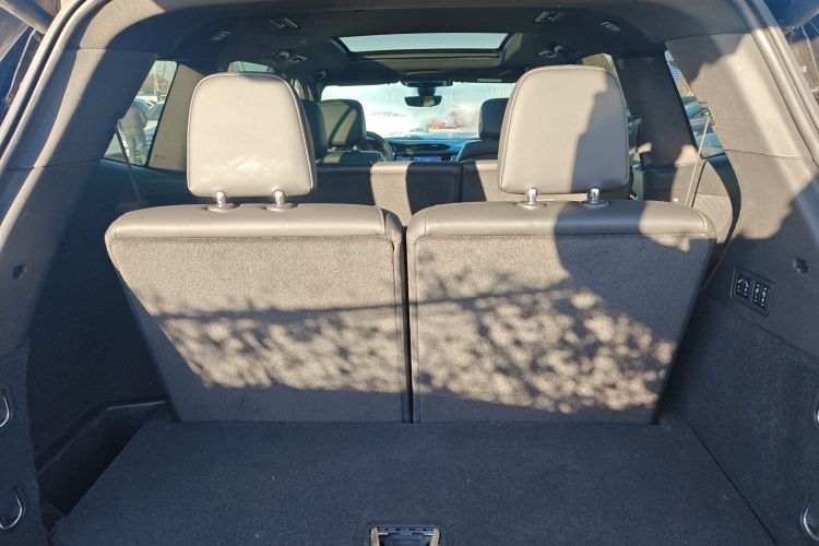 凯迪拉克XT6 2022款 2.0T 七座四驱豪华型局部细节23