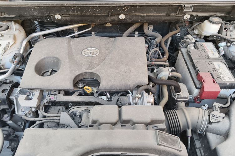 丰田 威兰达 2022款 2.0L CVT两驱豪华PLUS版局部细节24