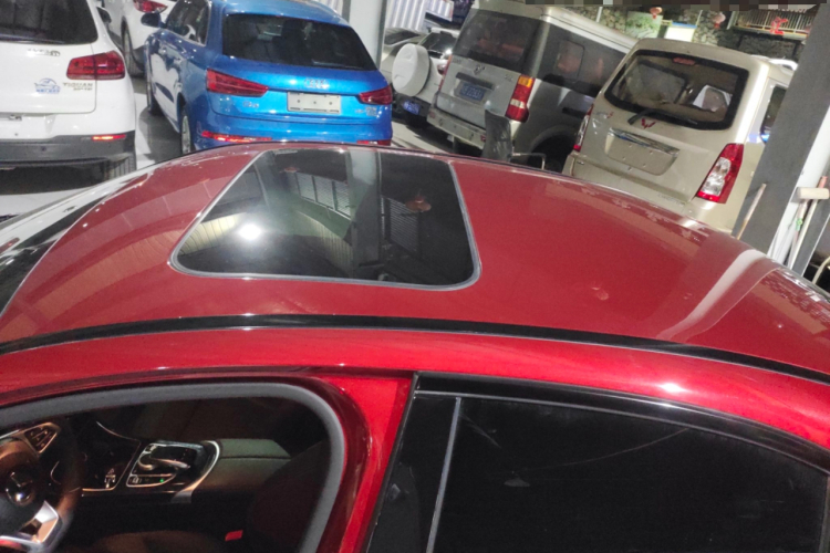 奔驰C级 2018款 C 200 运动版局部细节57