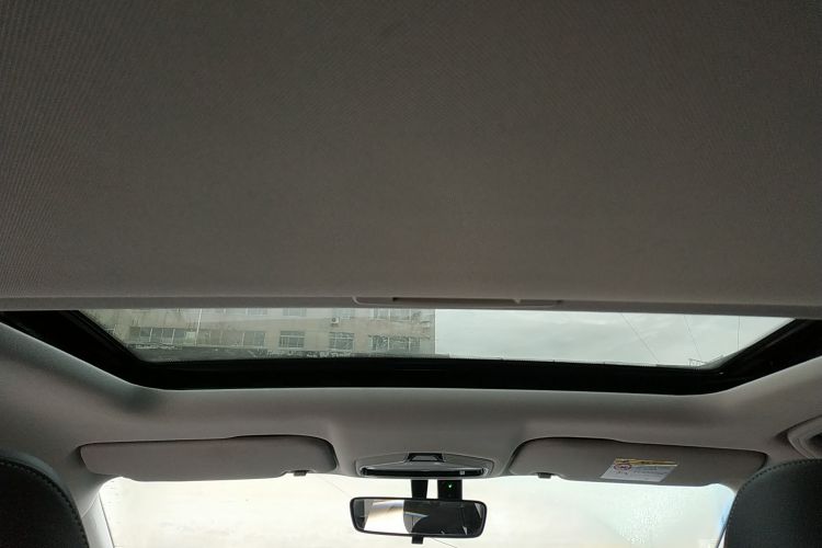 吉利汽车 帝豪 2022款 第4代 1.5L CVT精英型中控内饰22