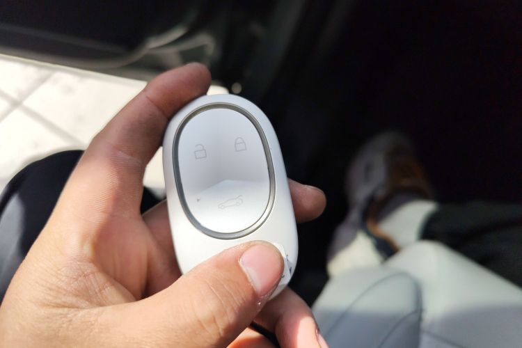 蔚来ES6 2023款 75kWh中控内饰7001