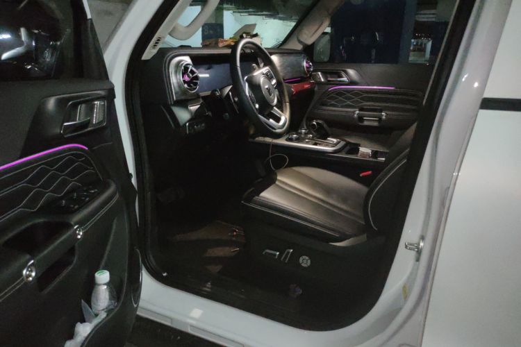 坦克300 2023款 2.0T 铁骑02中控内饰20