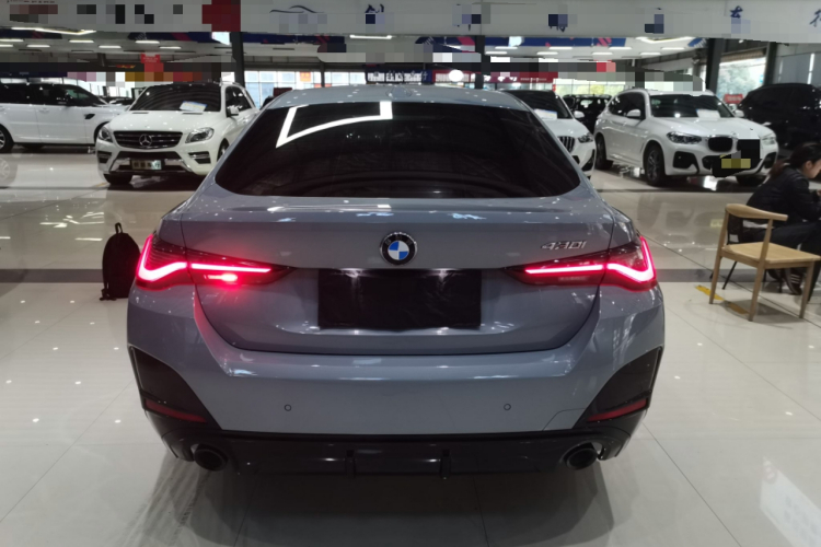 宝马4系 2024款 430i Gran Coupe M运动曜夜套装车身外观6