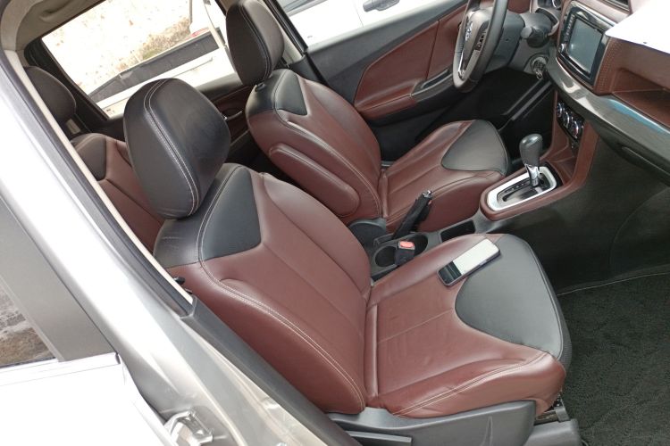 启辰M50V 2019款 1.6L CVT豪华版局部细节41