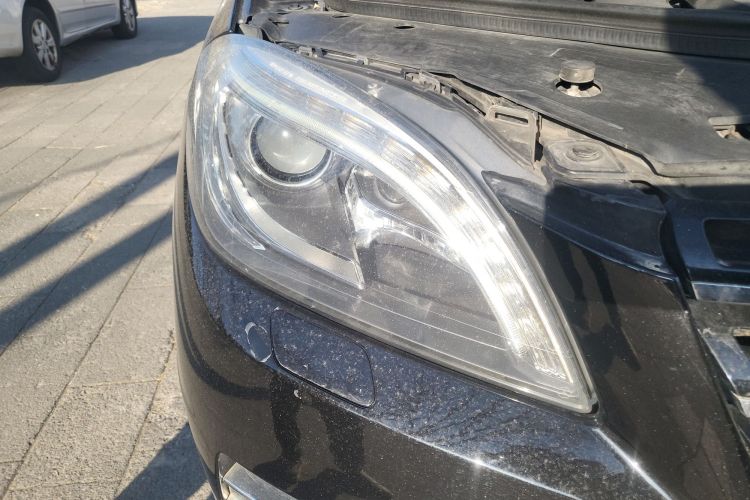 奔驰M级 2014款 ML 320 4MATIC车身外观6006