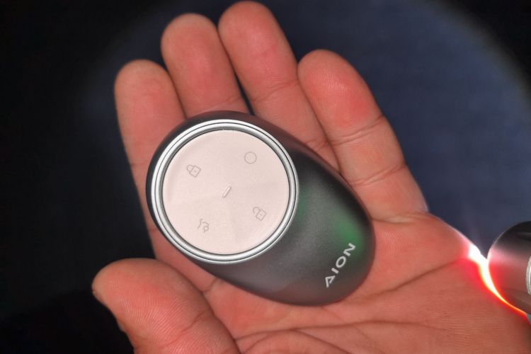 埃安 AION Y 2025款 Plus 510 智享版中控内饰7001