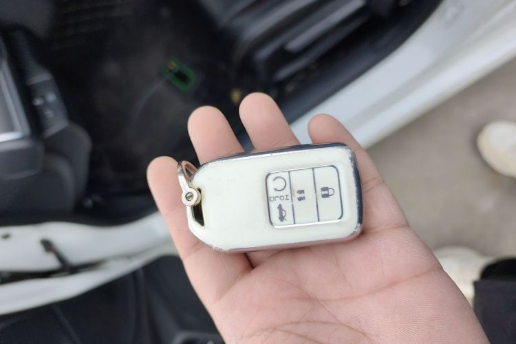 本田 思域 2016款 180TURBO CVT舒适版中控内饰7001