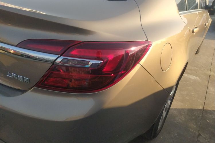 别克 君威 2015款 2.0L 领先时尚型车身外观9