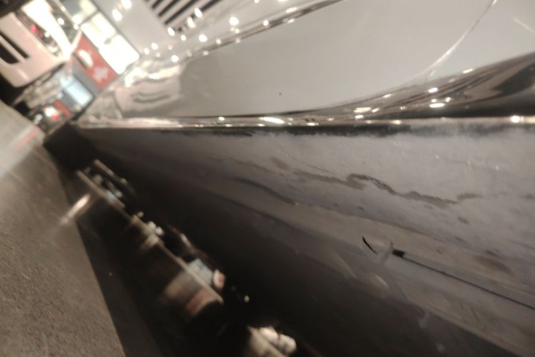 极氪001 2025款 WE版 100kWh 后驱局部细节9001