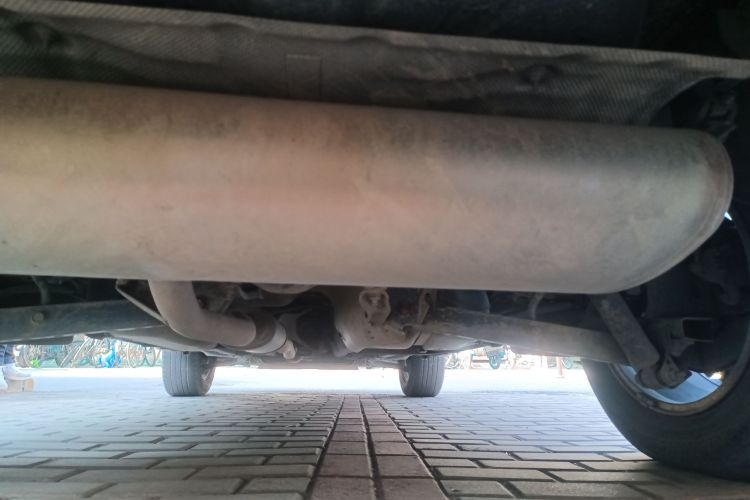 日产 奇骏 2015款 2.0L CVT舒适MAX版 2WD局部细节9009