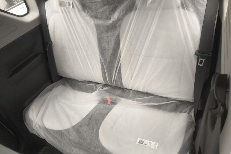 吉利银河 熊猫 2025款 210km 元气熊中控内饰21