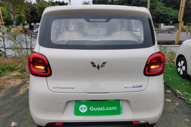 五菱汽车 宏光MINIEV 2025款 四门版 进阶款车身外观6