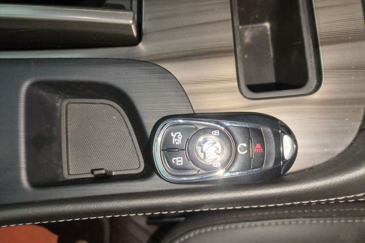 别克 君越 2022款 552T 豪华型中控内饰7001