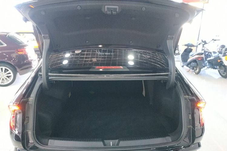 五菱汽车 五菱星光 2023款 150 进阶版机舱底盘23