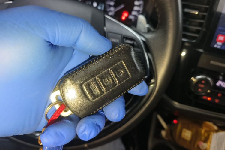 三菱 欧蓝德 2016款 2.4L 四驱豪华版 7座中控内饰11