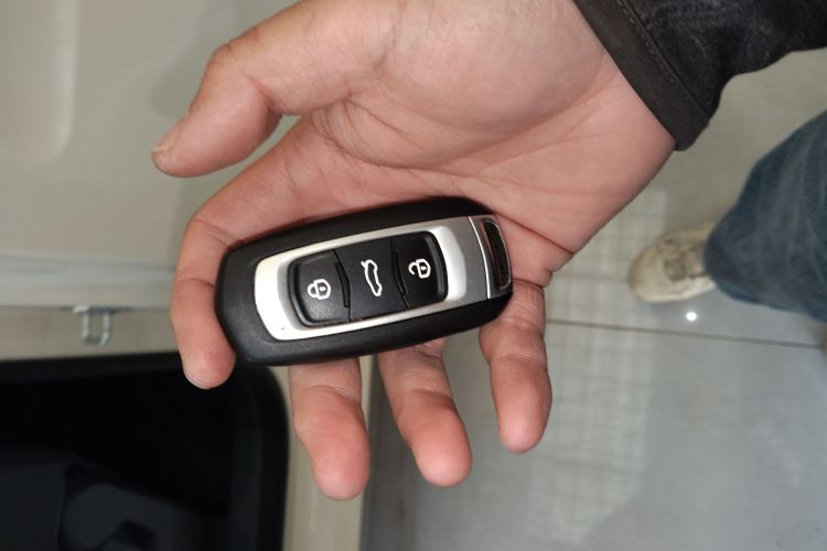 吉利银河 熊猫 2025款 210km 元气熊中控内饰11