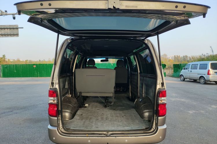 金杯 阁瑞斯 2016款 2.0L快运实用型机舱底盘23