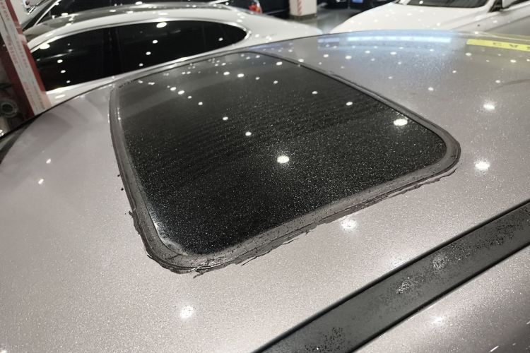 福特 福克斯 2012款 三厢 1.6L 自动风尚型局部细节57