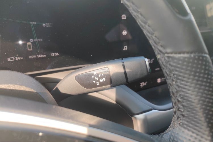 小鹏P7 2022款 480N+中控内饰18