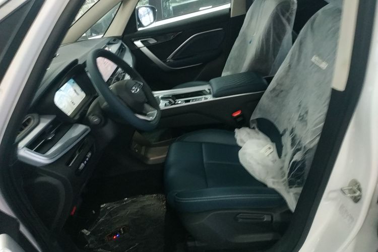 吉利汽车 2023款 嘉际L 1.5TD  DCT舒适型局部细节19