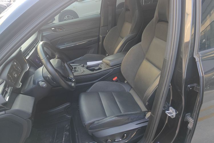 领克01 2021款 2.0TD 四驱暗夜版局部细节19