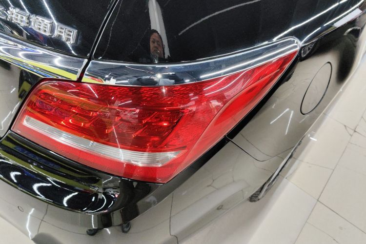 别克 君越 2013款 2.4L SIDI精英舒适型车身外观6001