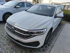 大众 速腾 2025款 改款 200TSI DSG飞越版