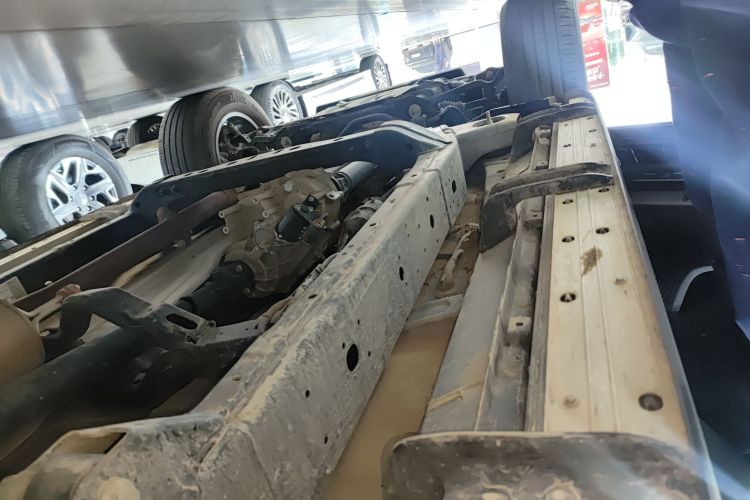 北京越野 北京BJ40 2024款 2.0T 全新城市猎人版 侠客型局部细节9002