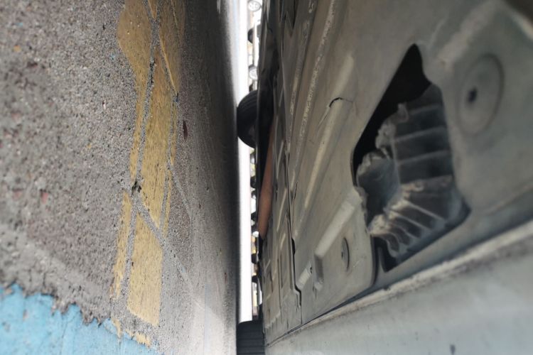 宝马3系 2013款 改款 320Li 豪华设计套装局部细节9002