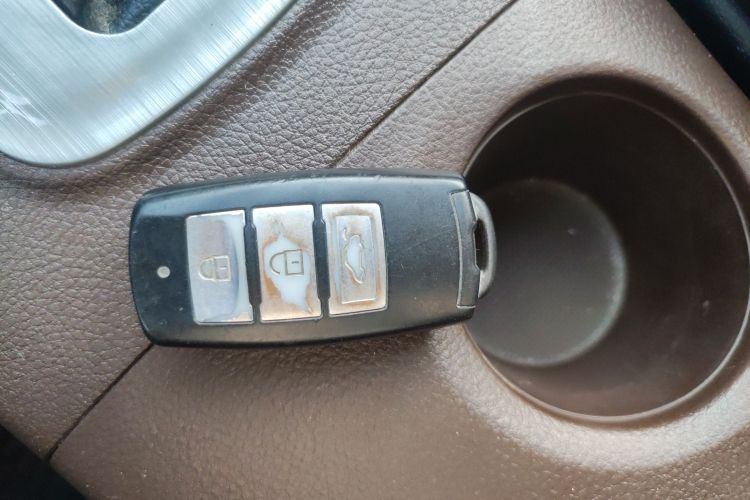 东风风行 景逸X3 2017款 1.6L CVT豪华型中控内饰7001