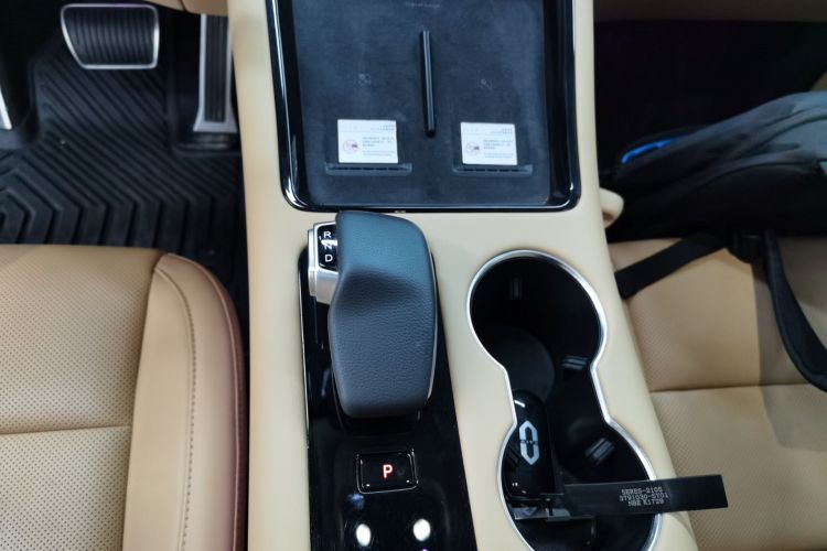 鸿蒙智行 问界M5 2022款 纯电后驱标准版局部细节18