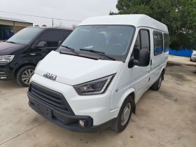 江铃 特顺 2019款 2.8T商运型短轴中顶6座国VI JX493