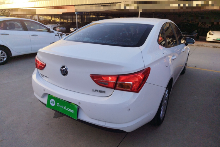 别克 威朗 2017款 三厢 15S 自动进取型车身外观7