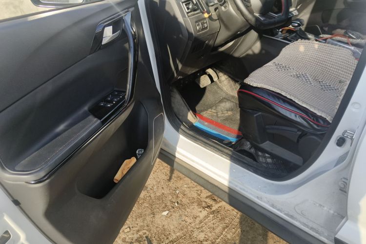 东风风行 风行T5 2021款 1.5T 自动豪华型中控内饰20