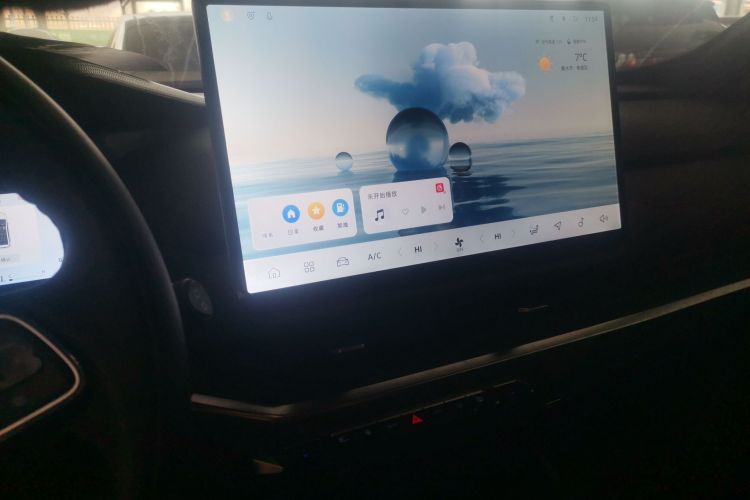 吉利汽车 豪越L 2025款 2.0T DCT尊享款中控内饰16