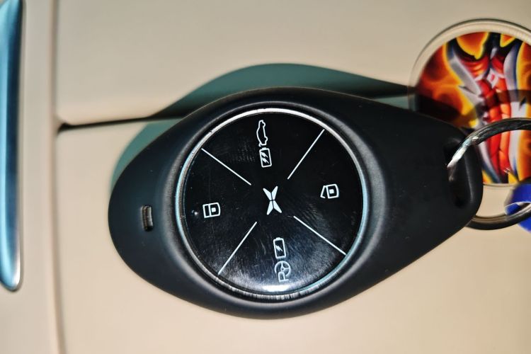 小鹏P7 2020款 586N中控内饰11