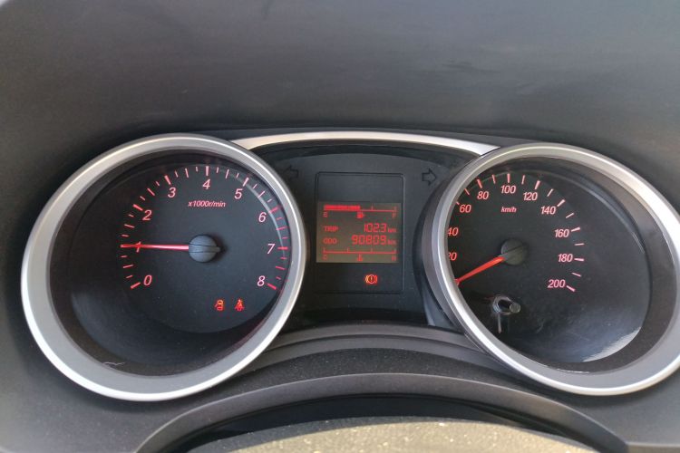 五菱汽车 五菱宏光 2019款 1.5L S标准型国VI LAR局部细节14