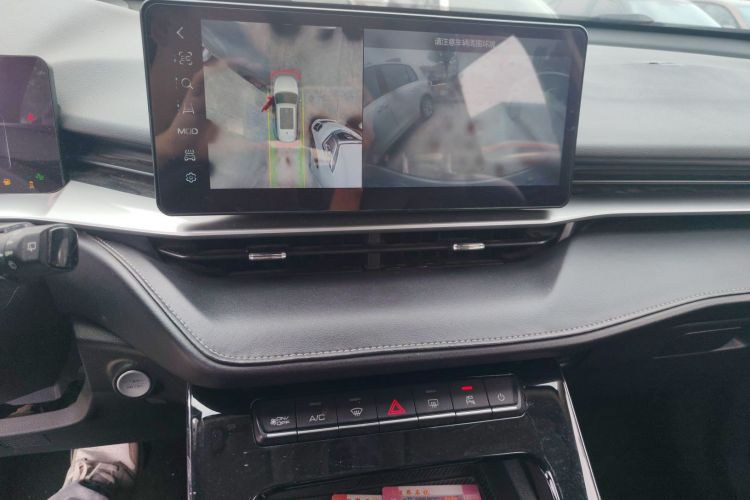哈弗H6 2021款 第三代 1.5T 自动两驱Max中控内饰16