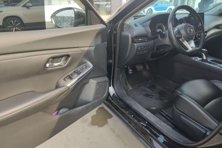 日产 轩逸 2021款 1.6L XL CVT悦享版中控内饰20