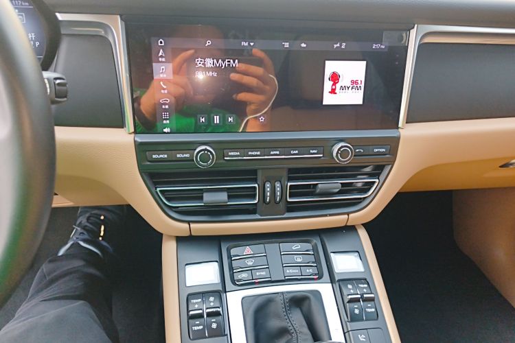 保时捷 2018款 Macan 2.0T中控内饰16