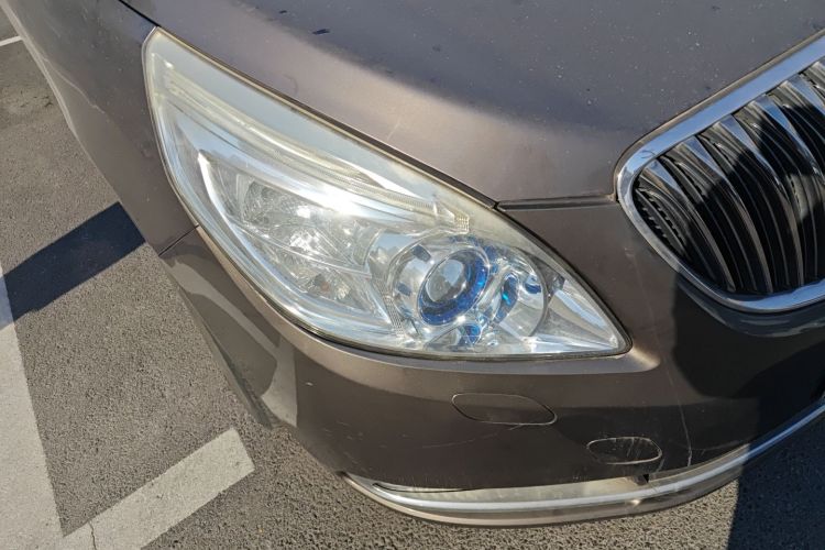 别克GL8 2014款 3.0L GT豪华商务豪雅版车身外观6006