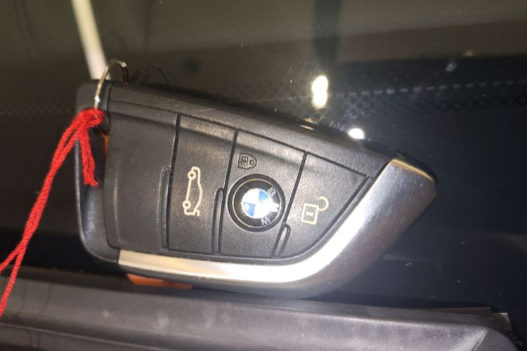 宝马X6（平行进口） 中控内饰11