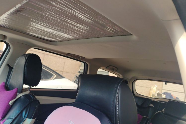 宝骏360 2018款 1.5L 自动豪华型 国V中控内饰22