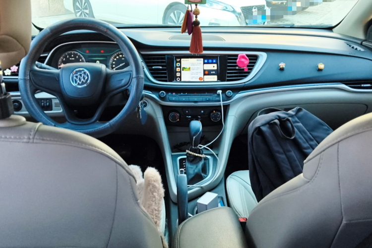 别克 英朗 2021款 改款 典范 1.5L 自动精英型中控内饰12