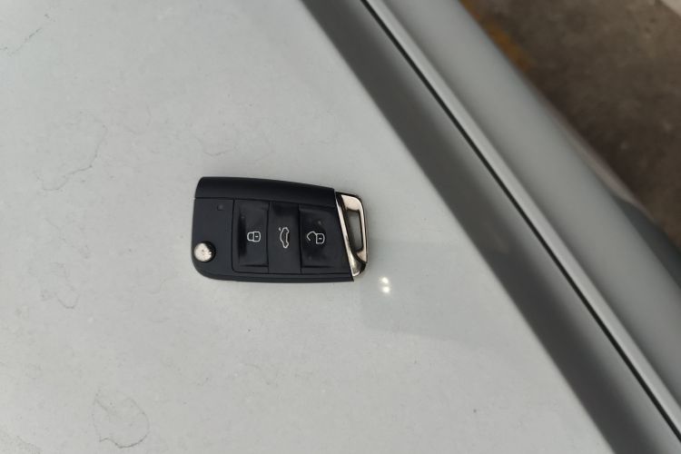 大众 朗逸 2023款 1.5L 自动得逸版中控内饰7001