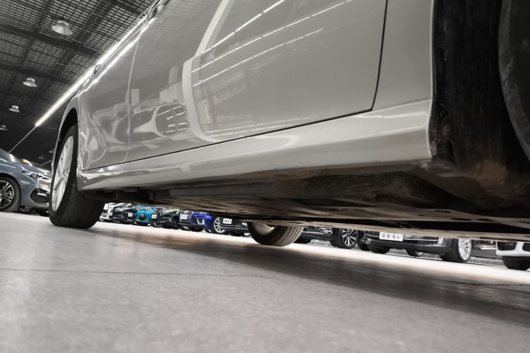 丰田 凯美瑞 2021款 2.0G 豪华版局部细节9001