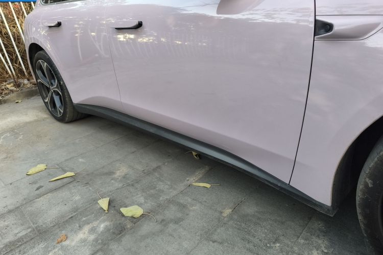 蔚来ET5T 2023款 75kWh Touring局部细节9001