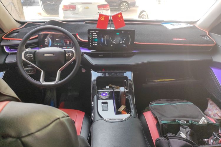 哈弗H6 2022款 第三代 1.5T 自动两驱Pro中控内饰12