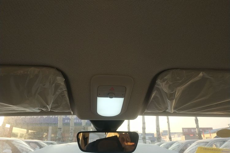 五菱汽车 宏光MINIEV 2025款 四门版 进阶款中控内饰22